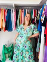 Vestido longo Plus size colorido verde floral crepe Vestido longo Plus size colorido verde floral crepe