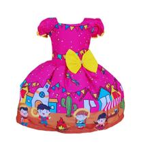 Vestido Luxo Temático Infantil Festa Junina Bandeirinhas Pink Vestido Luxo Temático Infantil Festa Junina Bandeirinhas Pink