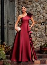 Vestido Marsala com babado no Ombro Evasê Tamanho 42 Vestido Marsala com babado no Ombro Evasê Tamanho 42