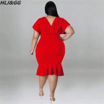 vestido mid plus na cor vermelho tamanho 50