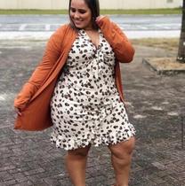 Vestido Midi Babado Manga Longa Oncinha Plus Size Vestido Midi Babado Manga Longa Oncinha Plus Size