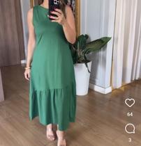 Vestido Midi Cavado Evase Com Barrado Franzido Estiloso Verão Vestido Midi Cavado Evase Com Barrado Franzido Estiloso Verão