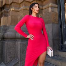 Vestido Midi Gola Role Com Fenda Feminina Revanche Caroní Vestido Midi Gola Role Com Fenda Feminina Revanche Caroní