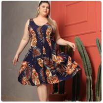 Vestido midi Vestido midi