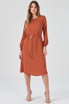 Vestido Midi PKS Com Cinto Terracota