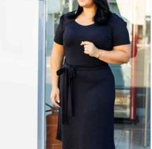 Vestido Midi Plus Size Feminino: Elegância Casual para Todas as Ocasiões