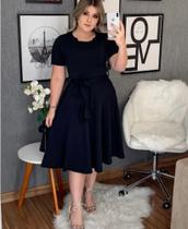 Vestido Mídi Plus Size Preto