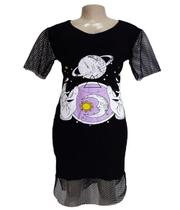 Vestido Midi Tubinho Reto Estampado Rock Detalhe em Arrastão