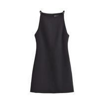 Vestido Mini Branco e Preto - Sem Mangas, Decote Ombro a Ombro - Ideal para Festa