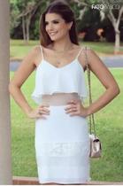 Vestido Of White Crepe Alça Detalhes Renda Fato Básico