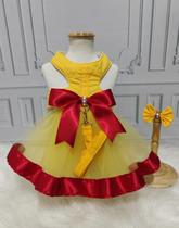 Vestido pet Liz. acompanha guia e laço