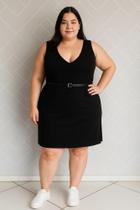 Vestido plus size com decote em "v" Vestido plus size com decote em "v"