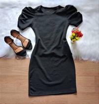 Vestido preto básico