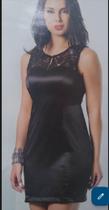 Vestido preto com detalhe de renda PP Vestido preto com detalhe de renda PP