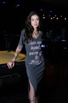 Vestido Rockskill Midi com Fenda Metallica Vestido Rockskill Midi com Fenda Metallica