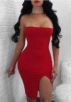 Vestido sem alça com fenda na perna Vestido sem alça com fenda na perna