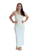 Vestido super midi de alças lança perfume easy