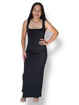 Vestido super midi sem mangas