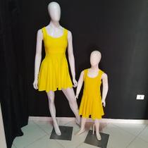 Vestido Tal Mãe Tal Filha Amarelo Coração Nas Costas Em Tule