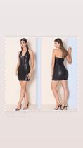 Vestido todo bordado no paetê. Vestido todo bordado no paetê.