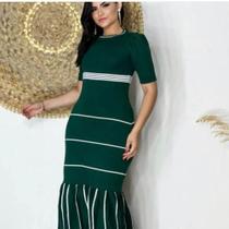 Vestido Tricô Verde com detalhes brancos Vestido Tricô Verde com detalhes brancos