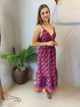 vestido xadrez sara