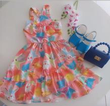 Vestindo feminino infantil