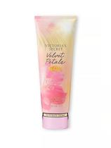 Victoria's Secret Velvet Petals Sol - Body Lotion 236ml