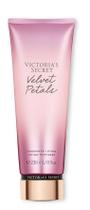 Victorias Secret Loção Velvet Petals 236Ml Fem - VICTORIAS SECRETS