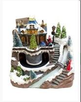 Vila natalina com trem e iluminacao Vila natalina com trem e iluminacao