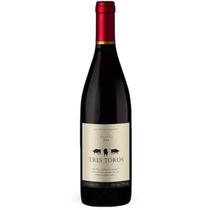 Vinho chileno tres toros pinot noir 750ml tinto kit c/6