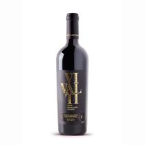 Vinho Fino Tinto Seco Touriga Nacional/Merlot/Marselan Safra 2018 750ml Vinho Fino Tinto Seco Touriga Nacional/Merlot/Marselan Safra 2018 750ml