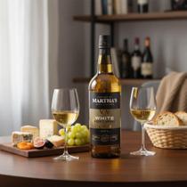 Vinho Português Branco Martha's White Porto Wine 750mL Vinho Português Branco Martha's White Porto Wine 750mL