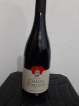 Vinho tinto 2017 d.o.c regiao do douro,uvas tipicas portuguesas