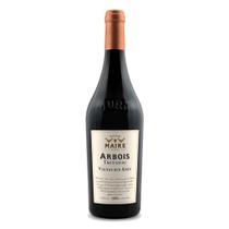 Vinho Tinto Domaine Maire Trousseu Arbois A.O.C. Vinho Tinto Domaine Maire Trousseu Arbois A.O.C.