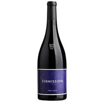 Vinho Tinto Submission Pinot Noir 750ml Vinho Tinto Submission Pinot Noir 750ml