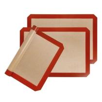Vittak Tapete Culinário Silicone Fibra de Vidro Antiaderente Grande 42x30cm Vittak Tapete Culinário Silicone Fibra de Vidro Antiaderente Grande 42x30cm