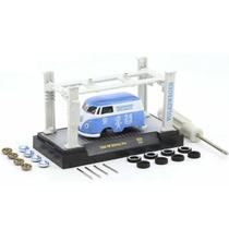 Volkswagen Kombi Delevery Van Azul 1/64 M2 Machines 3700059A Volkswagen Kombi Delevery Van Azul 1/64 M2 Machines 3700059A