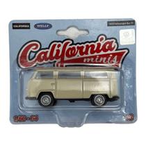 Volkswagen Kombi T2 Bus 72 Bege Minis 1/64 Welly 52020B Volkswagen Kombi T2 Bus 72 Bege Minis 1/64 Welly 52020B