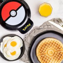 Waffle Maker Uncanny Brands Pokémon Pokémon Pokémon