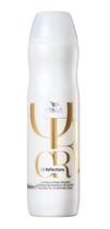 Wella Professionals Oil Reflections Shampoo 250mls Wella Professionals Oil Reflections Shampoo 250mls