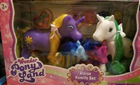 Wonder Pony Land -Little Pony Family Set of 4 Dream Collection
