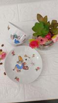 Xícara com Pires Porcelana - Alice Xícara com Pires Porcelana - Alice