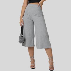 Calça Feminina Pantacourt Lisa Cinza