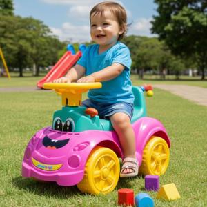 Totokinha Infantil Menina Rosa com buzina, chave e peças geométricas