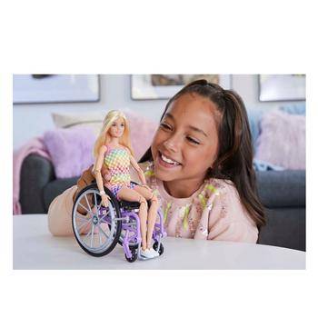 Imagem de Boneca Barbie Fashionista Loira na Cadeira de Rodas - Mattel HJT13