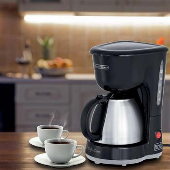 Imagem de Cafeteira Eletrica Com Luz Indicadora Black e Decker CM15BR 127v 600w Preta