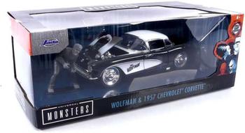 Imagem de Chevrolet Corvette 1957 com figura The Wolfman Jada 1/24