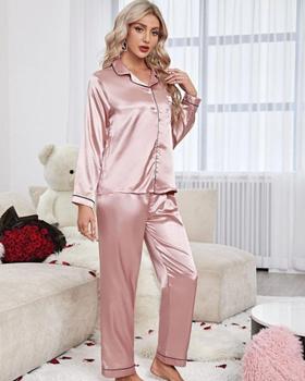 Imagem de Pijama Americano Feminino Cetim de Seda Calça e Manga Cumprida com bolso e botões - Rosahoul Pijamas