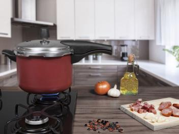 Panela de Pressão Tramontina Vancouver Alumínio - 4,5L Vermelho